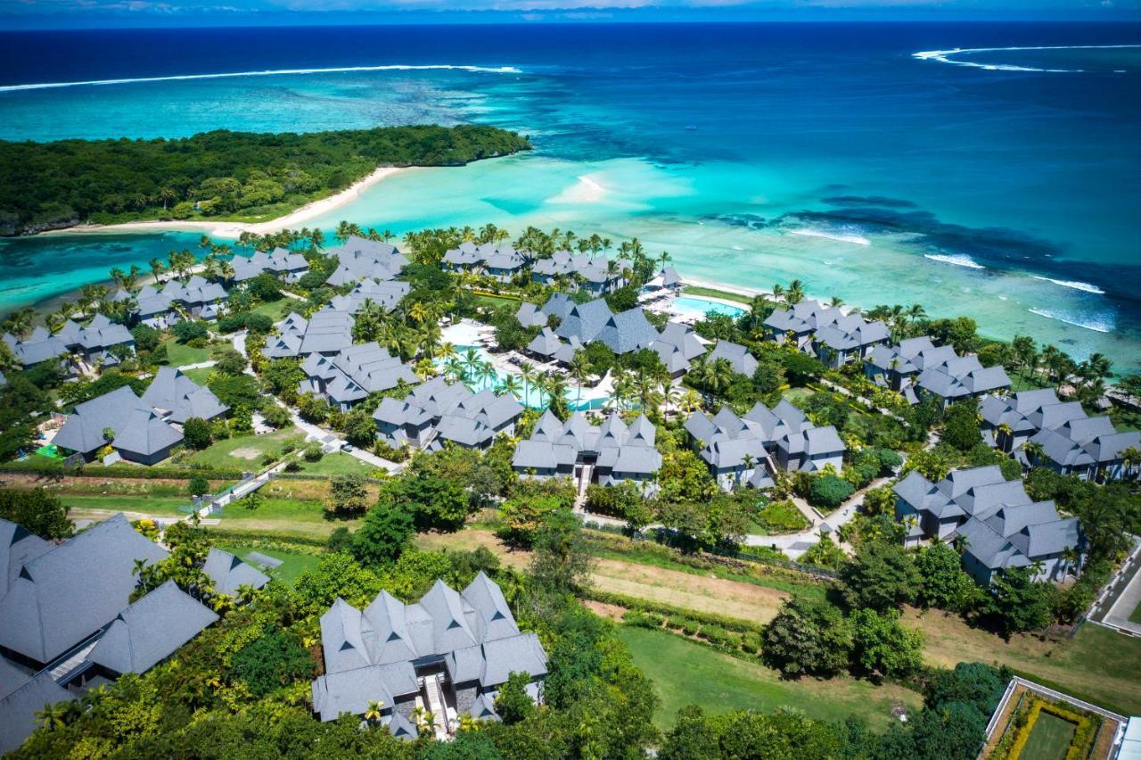 Intercontinental Fiji Golf Resort & Spa By Ihg Natadola Extérieur photo Aerial view of the resort